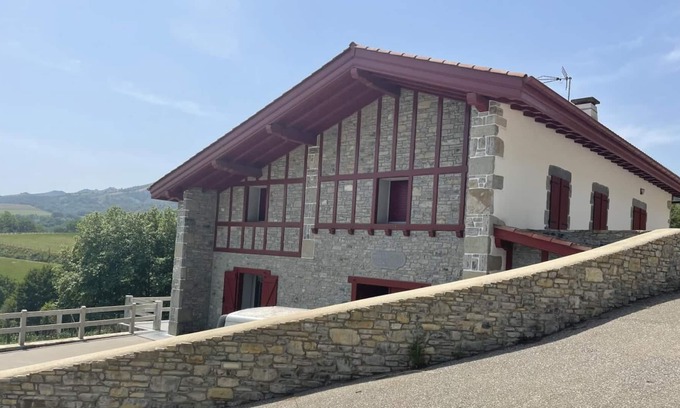 Helette Casa | Nurginia - Helette - Gîte