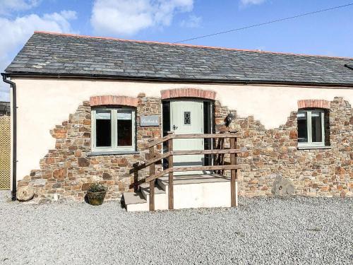 Holsworthy Casa | Nuthatch Barn