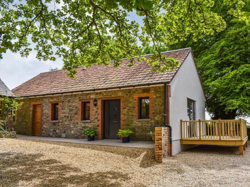 Buckland Brewer Casa | Nuthatch