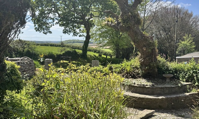 Bodmin Cabaña | Nuthatch - Tawnamoor Cottage that sleeps 2 guests in 1 bedroom