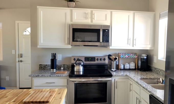 Casas Adobes West Casa | NW Tucson house with beautiful views of the Catalina Mountains