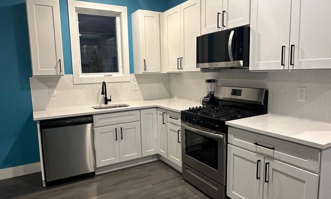Newark Casa | NWK 627 ROOM 112