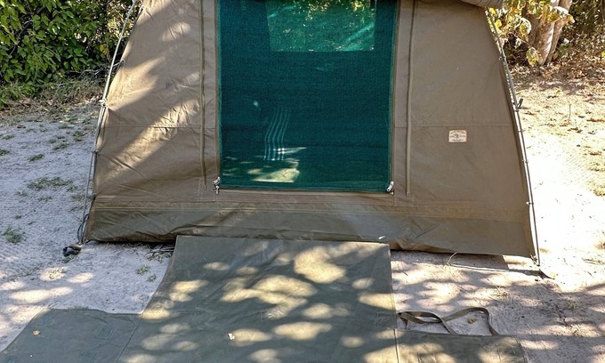 Khwai Alquiler De RV | Nyati Camp Site and Coffee Shop