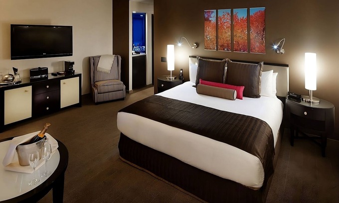 Rose Hill Hotel | NYC Escape! 3 Luxurious Units Close to Empire State Building! Pets Allowed