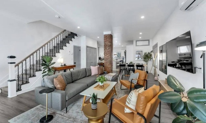 Constable Hook Casa | Urban Oasis close 2 NYC w/ Parking