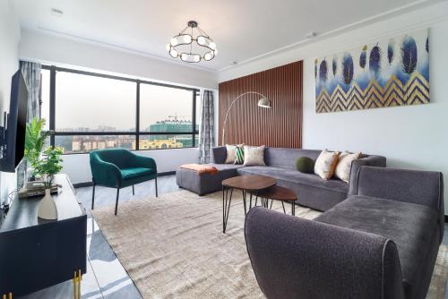 Thompson Estate Apartamento | Nyumbani Oasis - Tastefully Furnished Three Bedroom Apartment In Kilimani