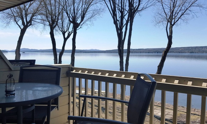 Magog Casa | O'berge du Village