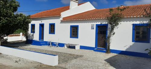 Lourinha Casa | O Casal das Loureiras