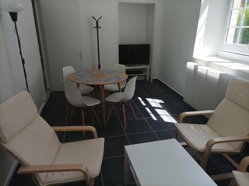 Salins-les-Bains Apartamento | O'Couvent - Appartement 62 m2 - 2 chambres - A513