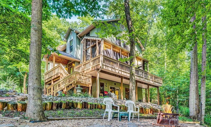 Westlake Corner Casa | O'NEILL'S GETAWAY- Beach, FirePit, Pet Friendly
