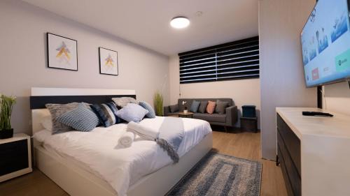 Rishon LeTsiyon Apartamento | O&O Group - The SeaGate Estate suites - Suite 1