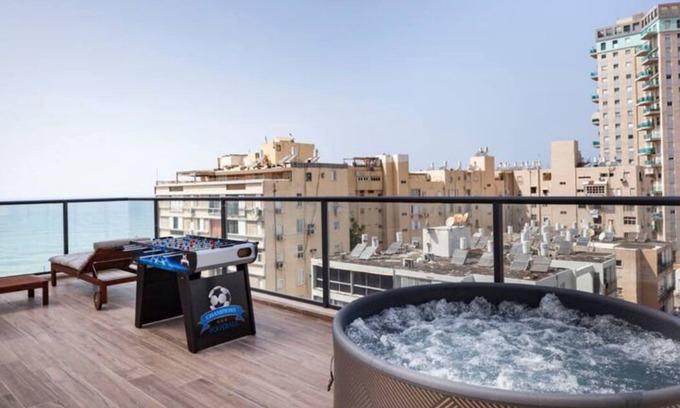 Bat Yam Apartamento | O&O Group - Top Penthouse On The Beach