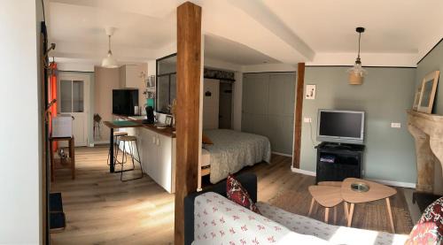 Semur-en-Auxois Apartamento | O p’tit chez soi