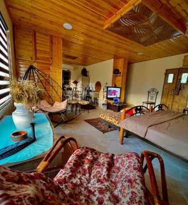 Suwailih Casa | Oak Farm مزرعة الملّول