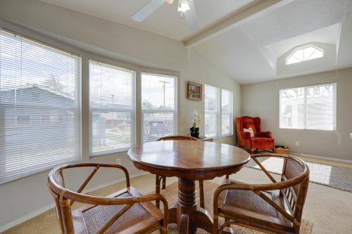 Oak View Casa | Oak View Home - Close to Beaches and Trails!