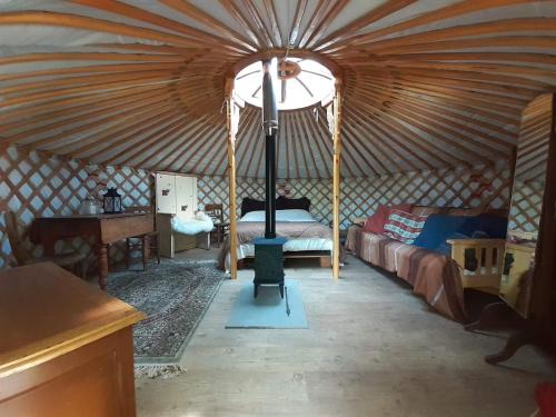 Blakeney Otro | Oakdean Cottage Yurt