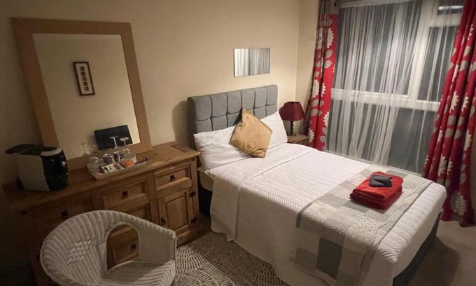 Bickley Casa | OAKhouse Homestay