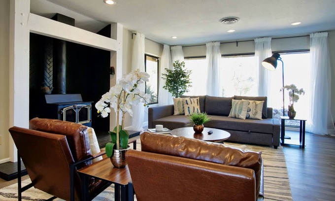 Lake Isabella Casa | Oakridge Ranch ※ Sequoia, Kern River & Lake Escape