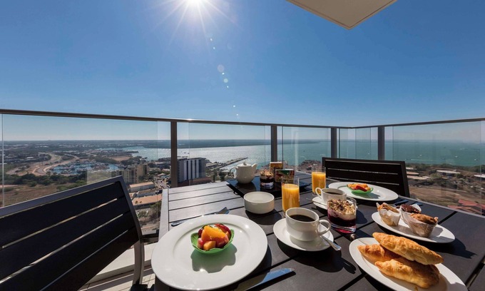 Darwin City Centre Hotel | Oaks Darwin Elan Hotel