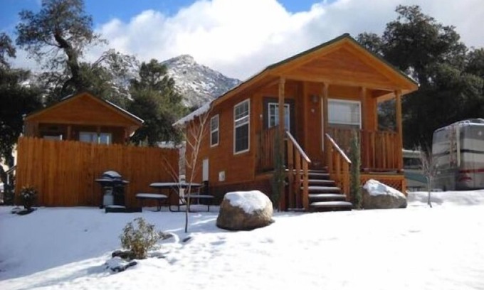 Descanso Alquiler De RV | Oakzanita Springs RV Campground
