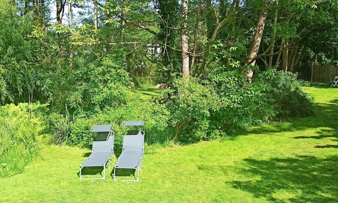 Schonberg Casa | Oase Schönberg - Summer house, 15min Baltic Sea, 2000m2 garden