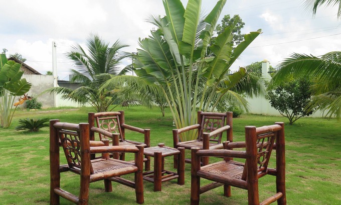 Dauis Cama Y Desayuno | Oasi Fiore Bed and Breakfast