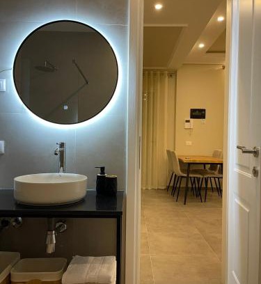 Mbrostar-Urë Apartamento | Oasis