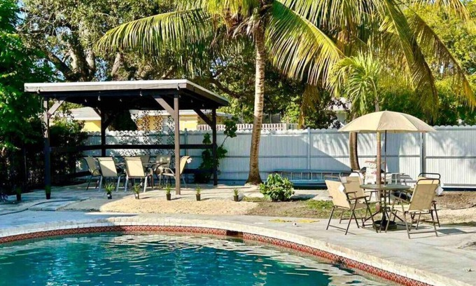 West Park Casa | OASIS close to Hard Rock Caffe & Hollywood Beaches