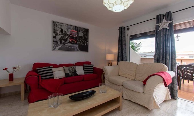 Costa Adeje Apartamento | Oasis Dakota Duplex - Three Bedroom Apartment, Sleeps 7