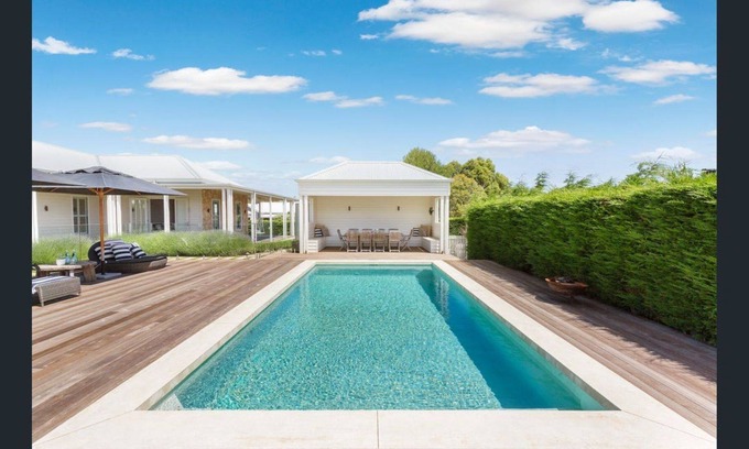Flinders Casa | Oasis of Flinders is a rare gem