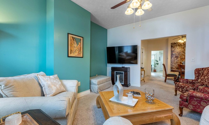 South Park Casa | Oasis On Oak 2-bedroom house in Historic Downtown Dayton for Perfect Living!