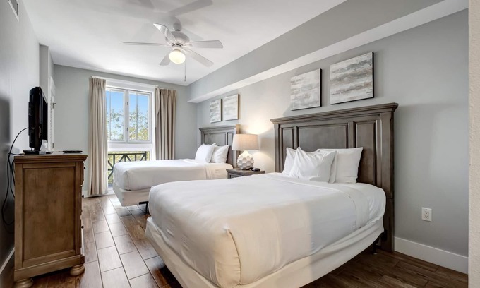 Villa Lago Condominio | Observation Point South Studio - Your Ideal Vacation Getaway in Sandestin at Sandestin Golf and Beach Resort!