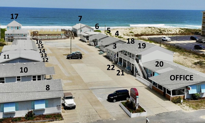 Nags Head Cabaña | OBX Dog-friendly Ocean Cottage 4-Steps to Beach!