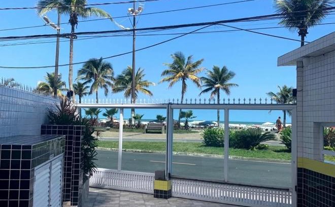 Vila Assuncao Apartamento | OC024 - Prédio Frente ao Mar | Wi-Fi | Garagem