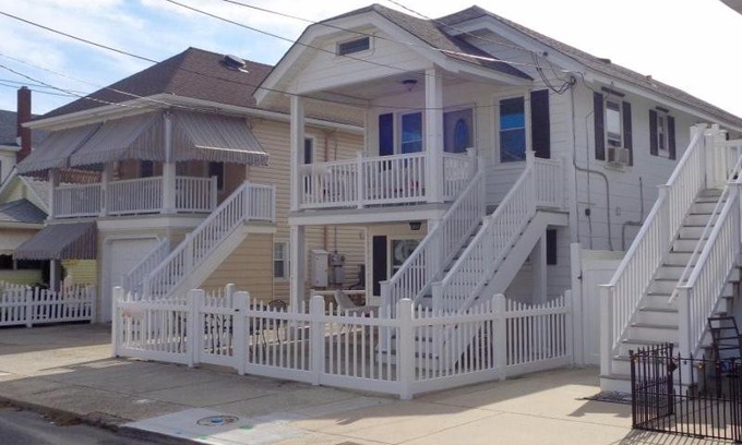 North End Apartamento | OC814 St. James Place-2nd-Floor
