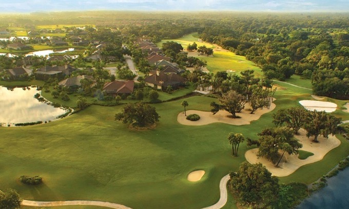 Fellowship Casa | Ocala Golfing & Horses ! 2-Bdrm/Garage close to WEC & Hits Gym/Pool/Tennis