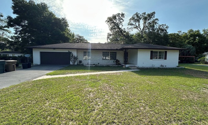 Fort King District Casa | Ocala & Silver Springs with cozy memories