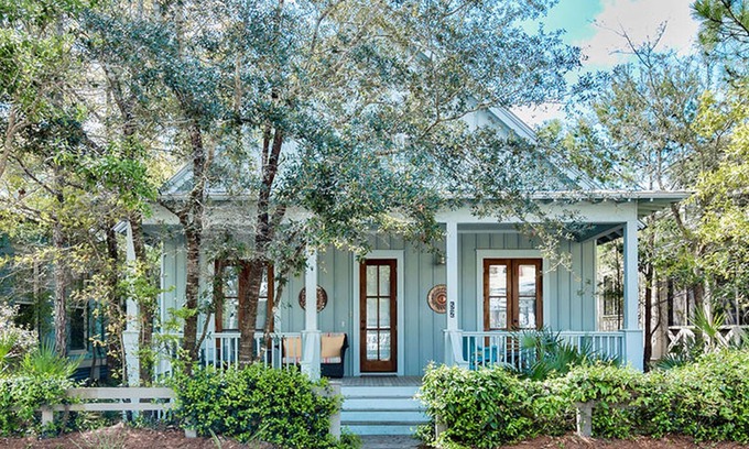 Watercolor Casa | Ocean 52 by Five Star Properties