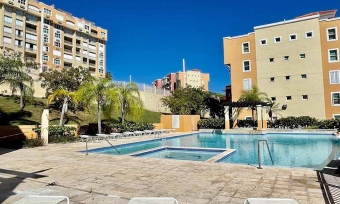 Sardinera Condominio | Ocean and Marina View Luxury 3bdrm Condo