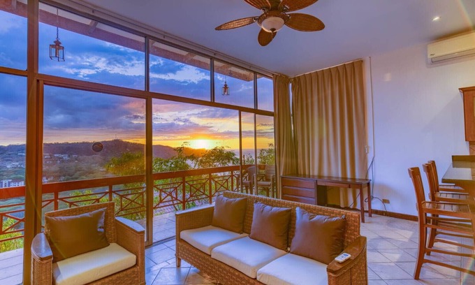 Playa Hermosa Villa | Ocean and Mountain View Villa