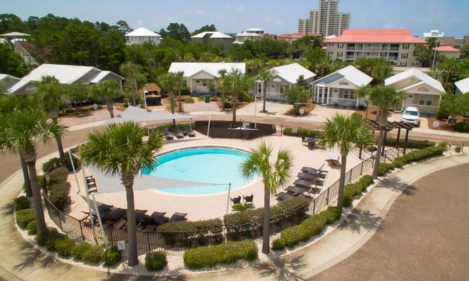 Seagrove Beach Casa | Ocean Antics - Close to the Beach and minutes to Seaside along 30A