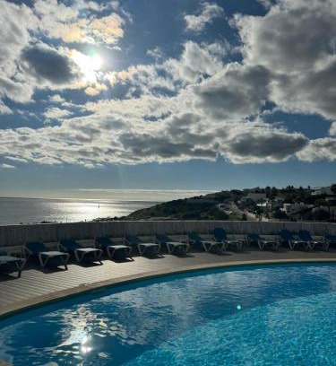 Porto de Mos Apartamento | Ocean Apartment by ENDLESS SUN I modern comfort, sea view, wi-fi, parking & rooftop pool