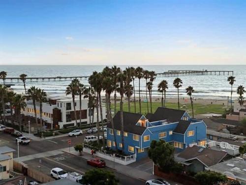 Ocean Beach Casa | Ocean Beach Cottage with Views