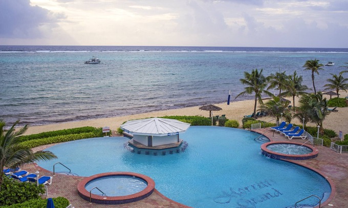 Colliers Bay Condominio | East End, Cayman Island, condominio de lujo frente a la playa - SOLO 1 SEMANA, agosto - diciembre de 2019