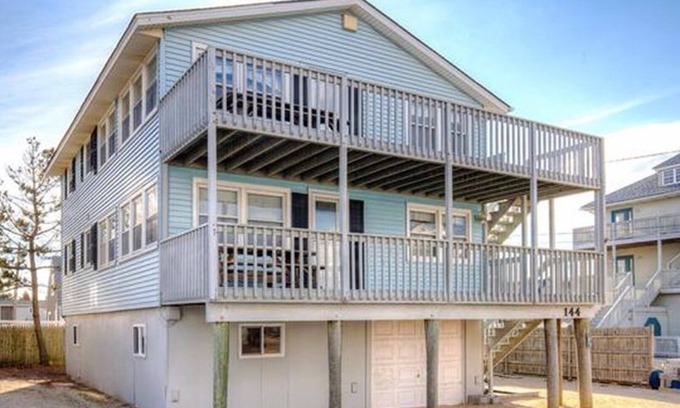 Beach Haven Terrace Casa | Ocean Block - One off the BEACH