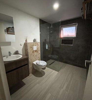 Marie Pampoen Apartamento | Ocean Breeze Apartment close to Mambo