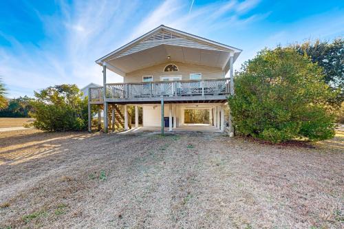 Topsail Beach Casa | Ocean Charm