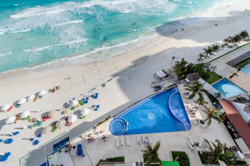 Punta Cancún Hotel | Ocean Dream Cancun by GuruHotel