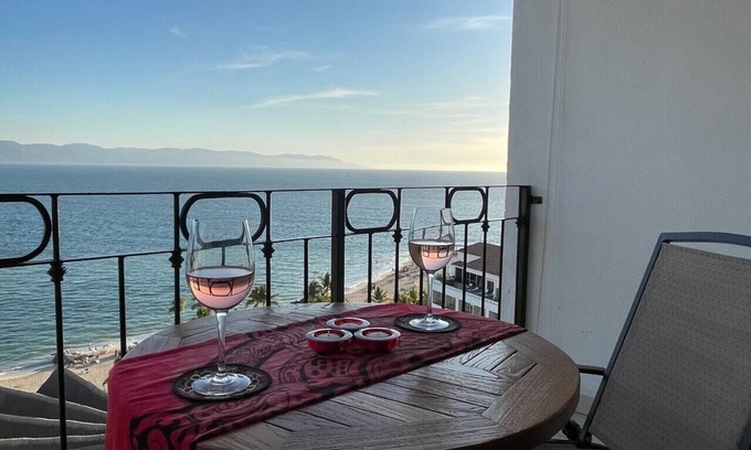 Colonia Olímpica Condominio | OCEAN FRONT 15TH FLOOR SUNSETS POOL WIFI ALL-INCLUSIVE ONLY