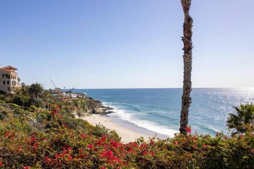 South Laguna Casa | Ocean Front Beach Cottage